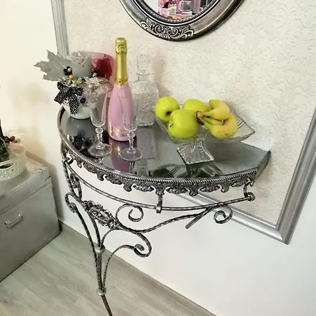 Ondine Luxury Apartament * Κλουζ-Ναπόκα