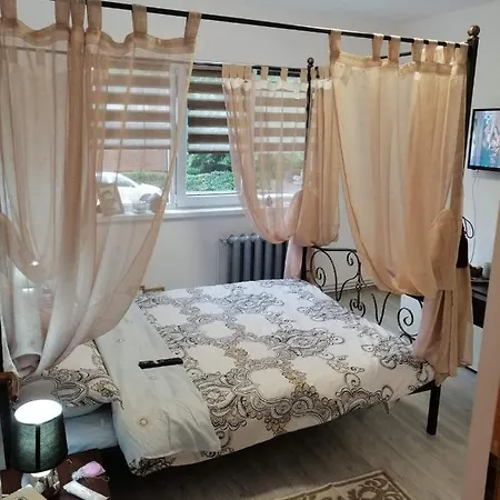 Διαμέρισμα Ondine Luxury Apartament *